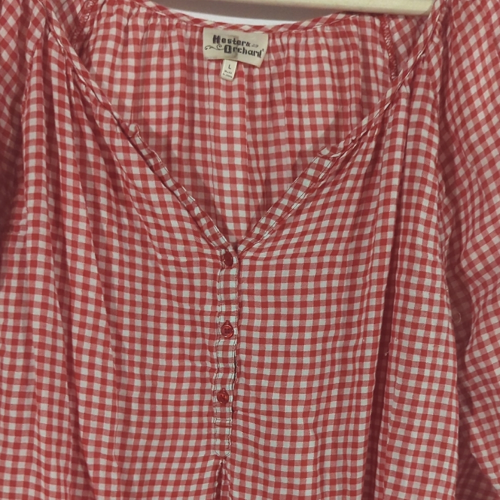 Stylish Red Gingham Blouse - Picture 3 of 8